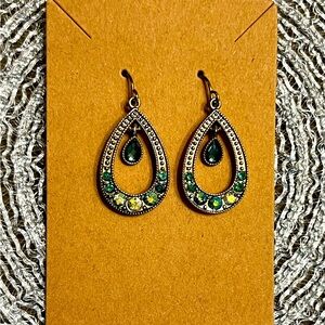 Elegant Green Crystal Teardrop Earrings
